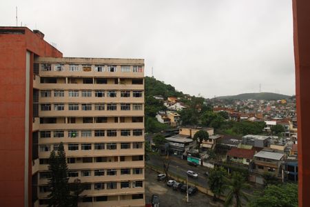 Apartamento para alugar com 62m², 2 quartos e 1 vagaÁrea de serviço - Vista