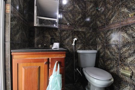 Apartamento para alugar com 62m², 2 quartos e 1 vagaBanheiro da suíte 