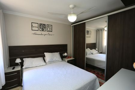 Apartamento à venda com 72m², 3 quartos e 2 vagas Apartamento à venda com 72m², 3 quartos e 2 vagassuíte