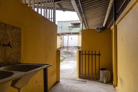 Casa para alugar com 45m², 3 quartos e sem vagaÁrea de Serviço