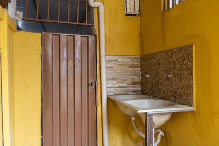 Casa para alugar com 45m², 3 quartos e sem vagaÁrea de Serviço