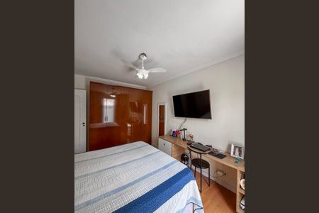 Casa à venda com 204m², 3 quartos e 4 vagas Casa à venda com 204m², 3 quartos e 4 vagasQuarto 1