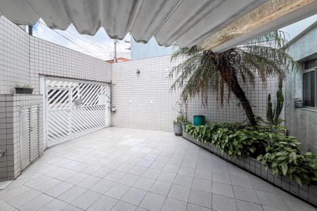 Casa à venda com 204m², 3 quartos e 4 vagas Casa à venda com 204m², 3 quartos e 4 vagasGaragem