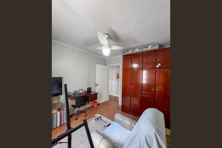 Casa à venda com 204m², 3 quartos e 4 vagas Casa à venda com 204m², 3 quartos e 4 vagasQuarto 3