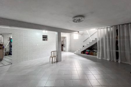 Casa à venda com 204m², 3 quartos e 4 vagas Casa à venda com 204m², 3 quartos e 4 vagasSalão de Festas