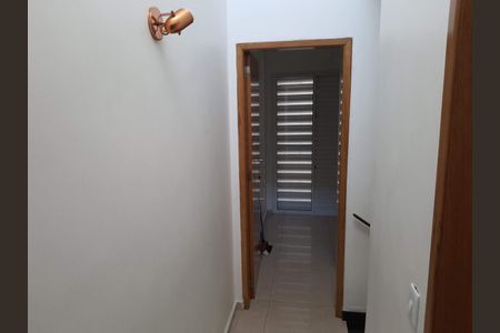 Corredor de casa à venda com 2 quartos, 56m² em Indianópolis, São Paulo