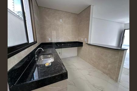 Casa para alugar com 3 quartos, 191m² em Trevo, Belo Horizonte