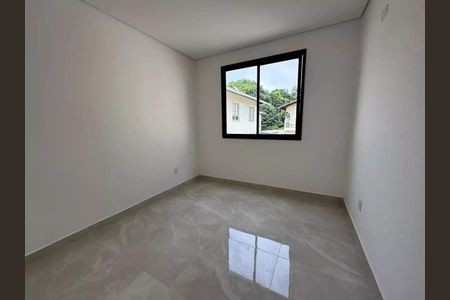 Casa para alugar com 3 quartos, 191m² em Trevo, Belo Horizonte