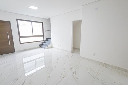 sala de casa de condomínio para alugar com 3 quartos, 191m² em Trevo, Belo Horizonte