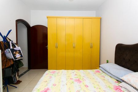 Casa à venda com 138m², 3 quartos e 2 vagas Casa à venda com 138m², 3 quartos e 2 vagasSuíte