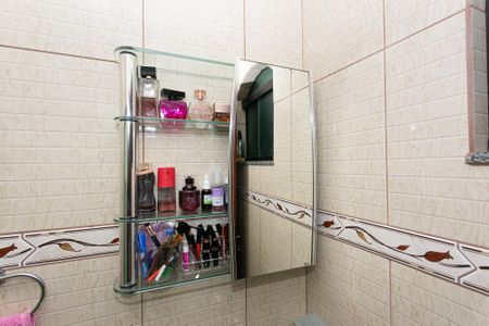 Casa à venda com 138m², 3 quartos e 2 vagas Casa à venda com 138m², 3 quartos e 2 vagasBanheiro da Suíte