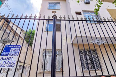 Apartamento para alugar com 98m², 3 quartos e sem vagaFachada do Prédio com placa
