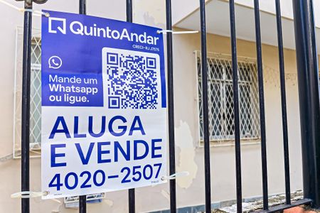 Apartamento para alugar com 98m², 3 quartos e sem vagaFachada do Prédio com placa