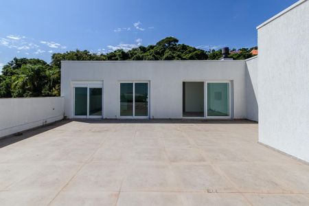 Apartamento à venda com 280m², 4 quartos e 3 vagasCobertura