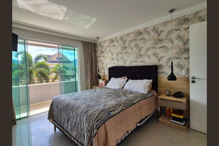 Casa de condomínio à venda com 263m², 5 quartos e 2 vagas