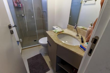 Apartamento para alugar com 87m², 3 quartos e 2 vagas Apartamento para alugar com 87m², 3 quartos e 2 vagasBanheiro Corredor