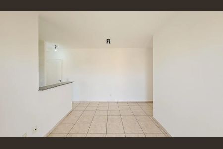 Sala de apartamento para alugar com 2 quartos, 70m² em Retiro, Jundiaí