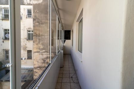 Apartamento à venda com 78m², 3 quartos e sem vagaSacada