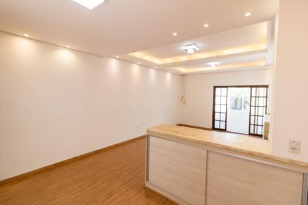 Apartamento à venda com 78m², 3 quartos e sem vagaSala