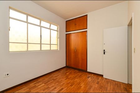 Casa para alugar com 180m², 3 quartos e 2 vagasQuarto 3