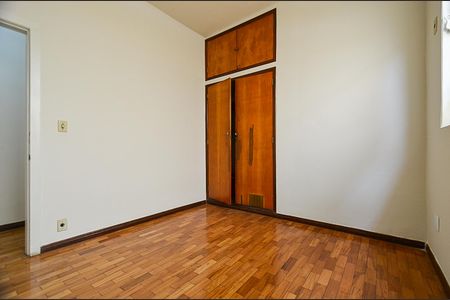 Casa para alugar com 180m², 3 quartos e 2 vagasQuarto 2