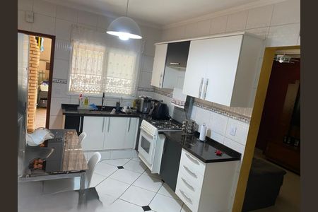 Casa à venda com 1 quarto, 64m² em Vila Junqueira, Santo André