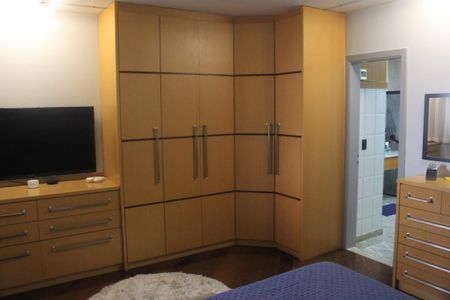 Apartamento à venda com 348m², 3 quartos e 3 vagasSuíte 1