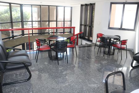 Apartamento à venda com 348m², 3 quartos e 3 vagasÁrea comum - Salão de festas