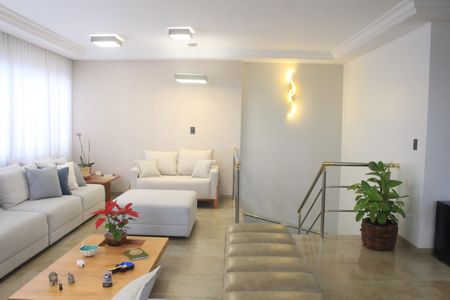 Apartamento à venda com 348m², 3 quartos e 3 vagasSala