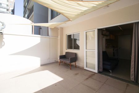 Apartamento à venda com 45m², 1 quarto e sem vaga Apartamento à venda com 45m², 1 quarto e sem vagaVaranda