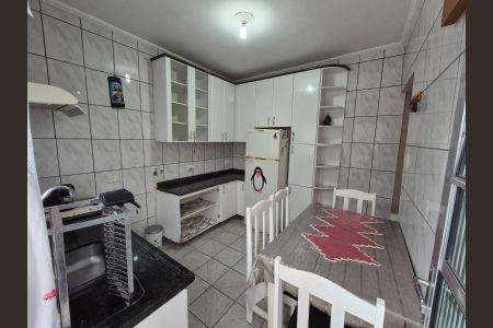 Casa à venda com 125m², 4 quartos e 2 vagasCozinha