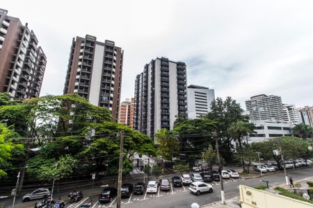 Apartamento para alugar com 108m², 3 quartos e 2 vagasVista da Suíte
