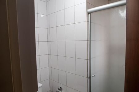 Apartamento à venda com 45m², 2 quartos e 1 vaga Apartamento à venda com 45m², 2 quartos e 1 vagaBanheiro