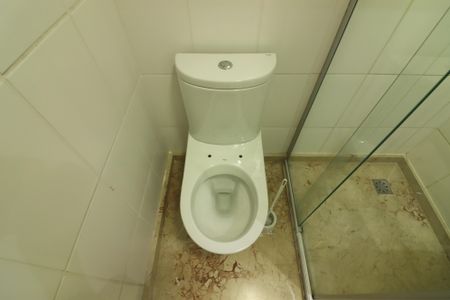 Apartamento à venda com 80m², 3 quartos e 2 vagasQuarto 1 - Suíte Banheiro 