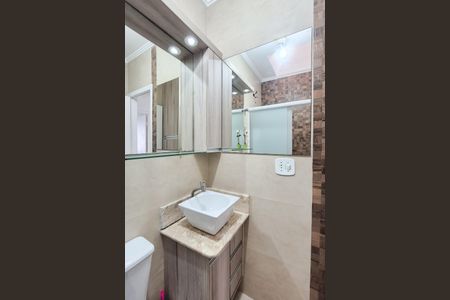 Casa de condomínio à venda com 93m², 2 quartos e 1 vagaBanheiro Social