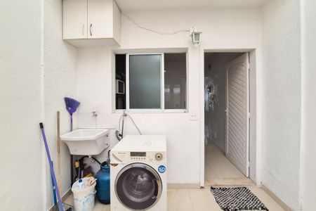 Casa de condomínio à venda com 93m², 2 quartos e 1 vagaÁrea de Serviço