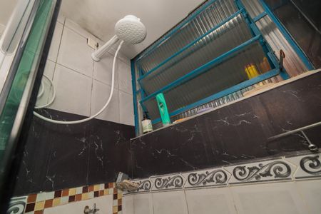 Apartamento à venda com 47m², 2 quartos e 1 vaga Apartamento à venda com 47m², 2 quartos e 1 vagaBanheiro