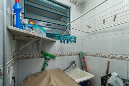 Apartamento à venda com 47m², 2 quartos e 1 vaga Apartamento à venda com 47m², 2 quartos e 1 vagaÁrea de Serviço