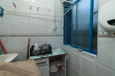 Apartamento à venda com 47m², 2 quartos e 1 vaga Apartamento à venda com 47m², 2 quartos e 1 vagaÁrea de Serviço