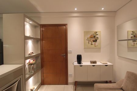 Sala e Copa de kitnet/studio para alugar com 1 quarto, 32m² em Santa Rosa, Belo Horizonte