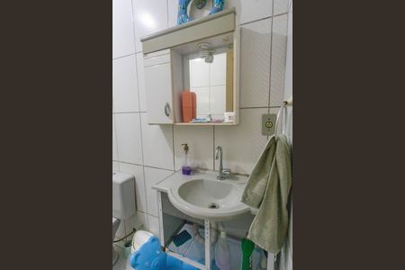 Casa à venda com 90m², 3 quartos e 4 vagasBanheiro 