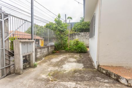 Casa à venda com 90m², 3 quartos e 4 vagasQuintal 