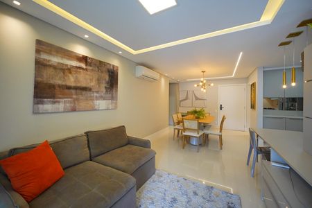 Apartamento para alugar com 102m², 2 quartos e 1 vagaSala