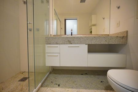 Apartamento para alugar com 102m², 2 quartos e 1 vagaBanheiro da Suíte 1