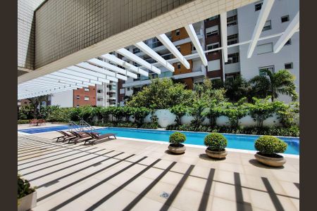 Apartamento para alugar com 102m², 2 quartos e 1 vaga Apartamento para alugar com 102m², 2 quartos e 1 vagaÁrea comum - Piscina