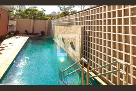 Apartamento à venda com 35m², 2 quartos e sem vagaÁrea externa