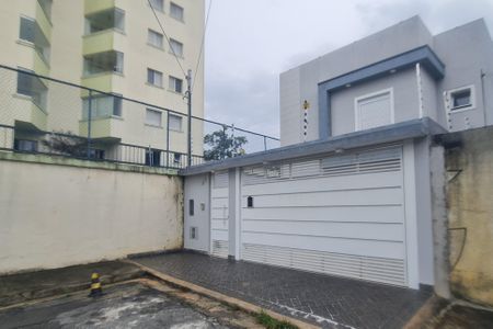Casa à venda com 245m², 3 quartos e 4 vagas Casa à venda com 245m², 3 quartos e 4 vagasFachada do imóvel