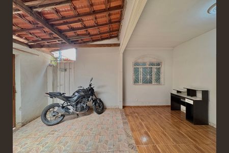 Casa para alugar com 90m², 3 quartos e 2 vagasÁrea externa