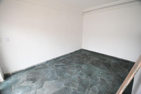 Casa à venda com 350m², 4 quartos e 6 vagasSala