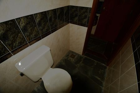 Casa à venda com 350m², 4 quartos e 6 vagasLavabo